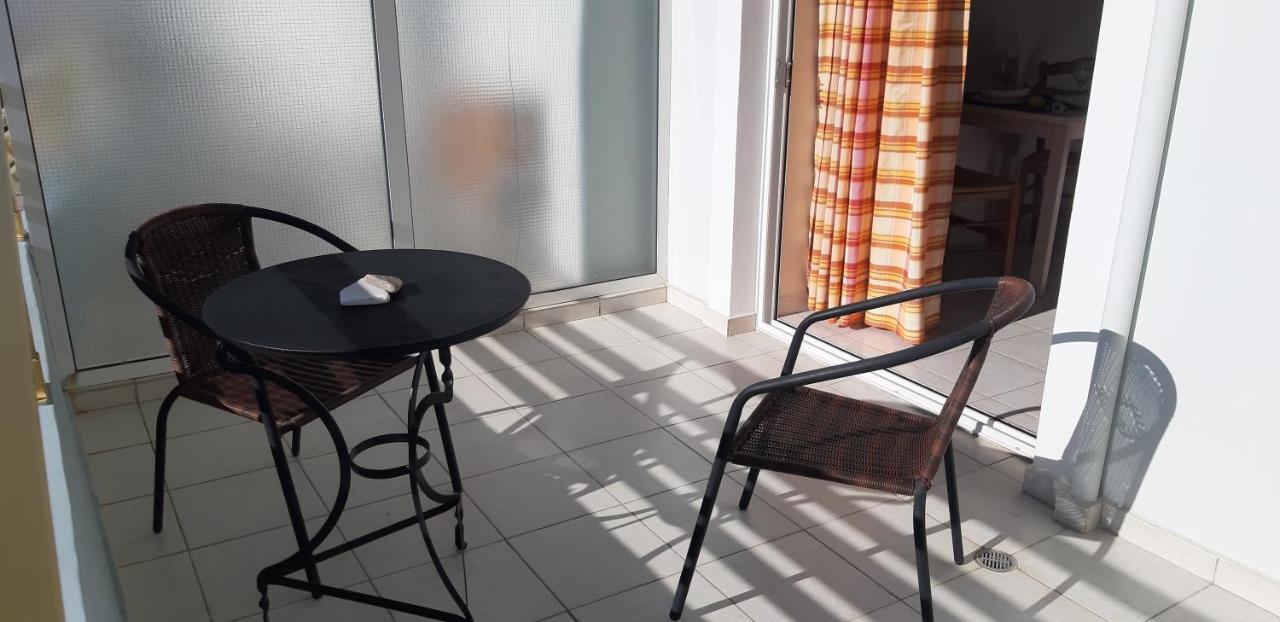 Όμορφο Studio Στην Πόλη Πάτρα Patras Exterior foto